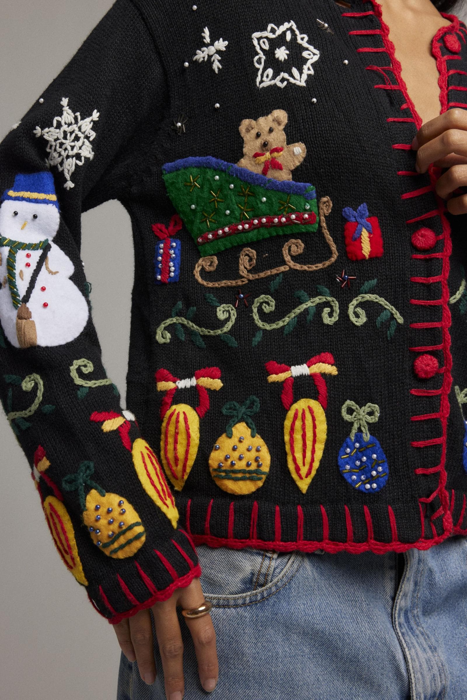 De Posadas al Glam: La Evolución de la Moda Navideña en México. - Imagen 1